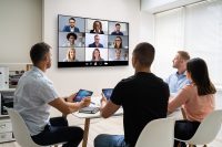 Symbolbild Hybride Meetings
